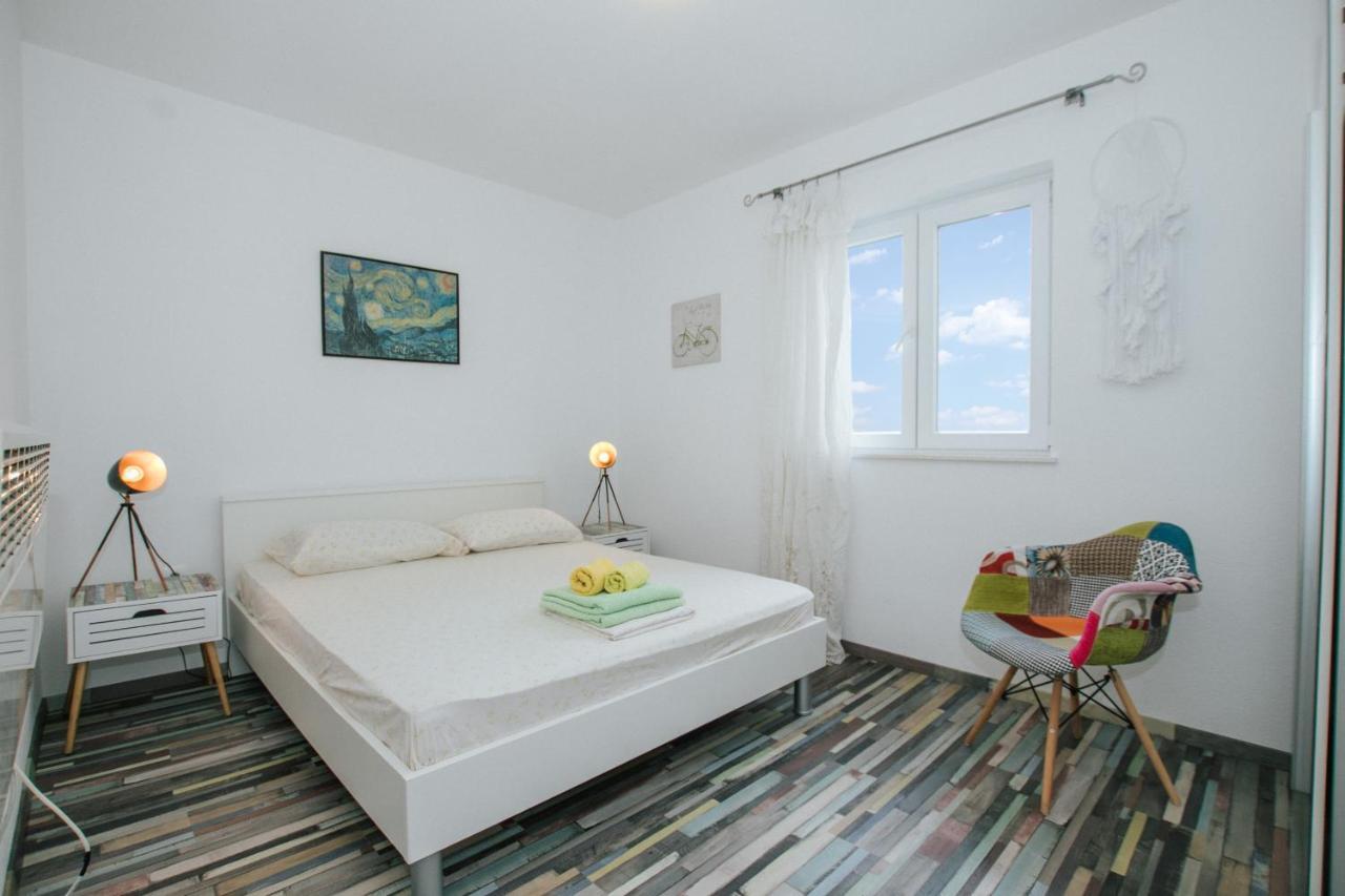 Apartman Bagattino-Trogir Near Old Town Dış mekan fotoğraf